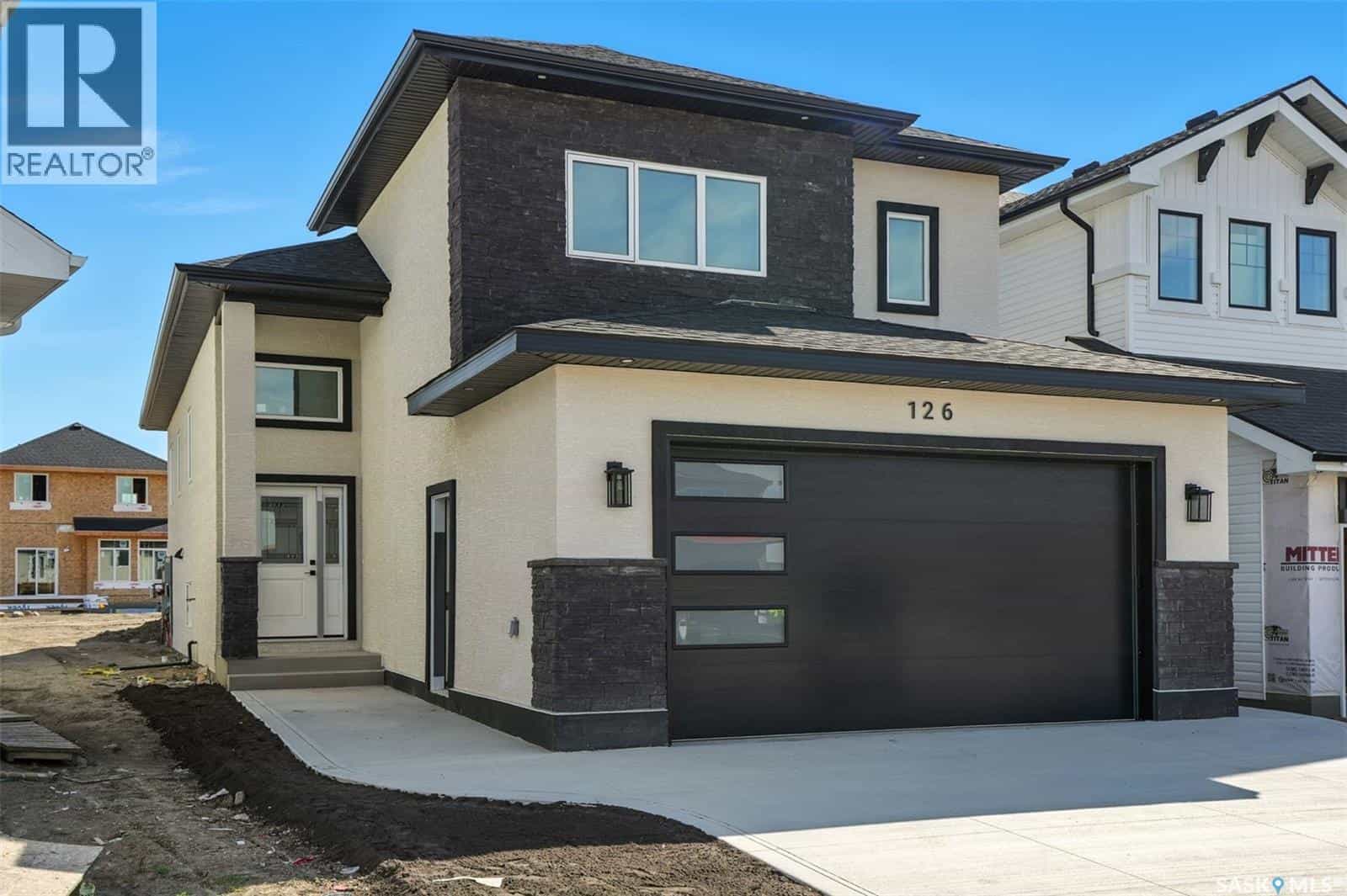 Property for Sale: 126 Sharma LANE, Saskatoon, Saskatchewan, S7W1L1
