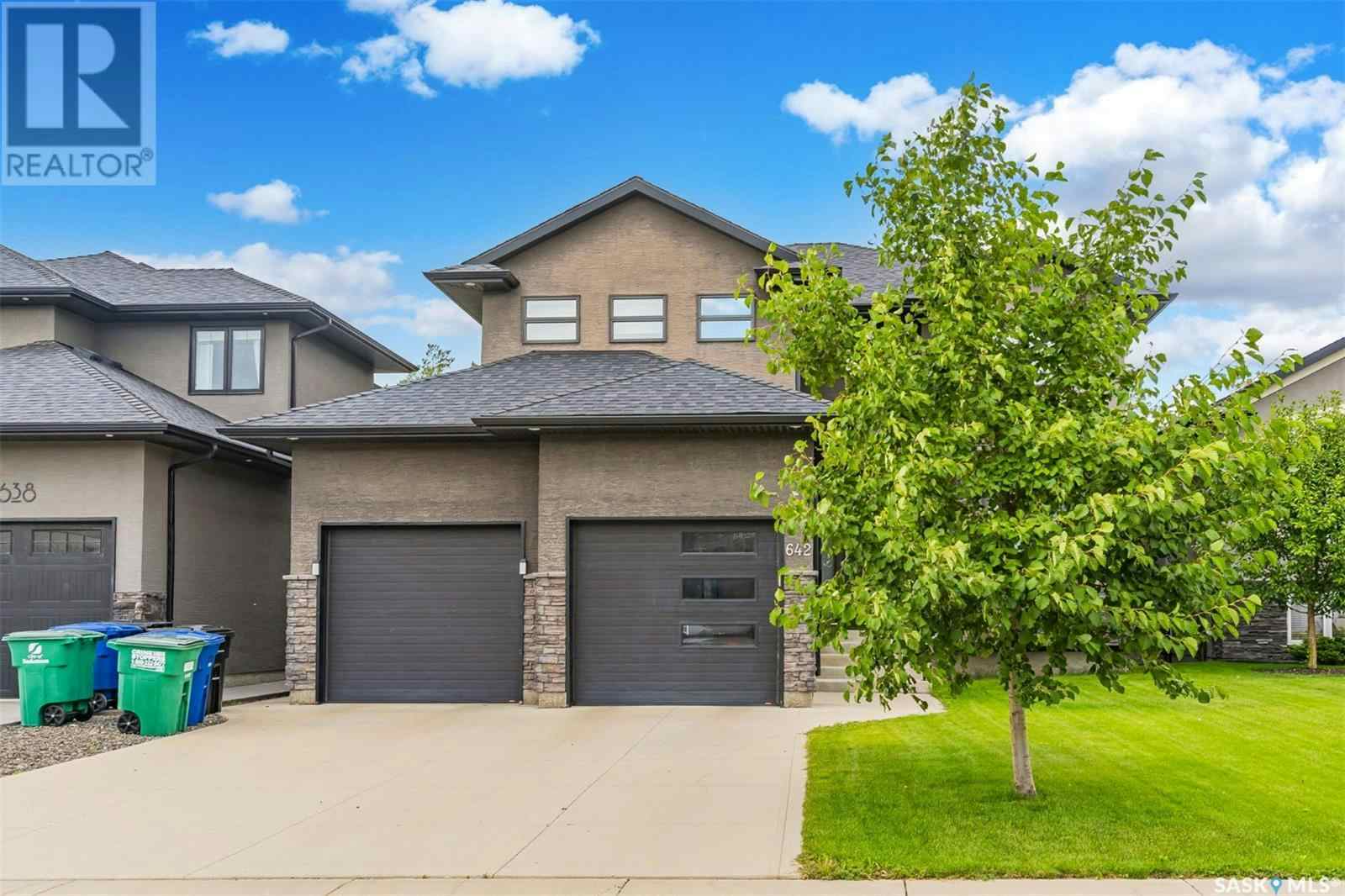 Property for Sale: 642 Atton CRESCENT, Saskatoon, Saskatchewan, S7W0K4